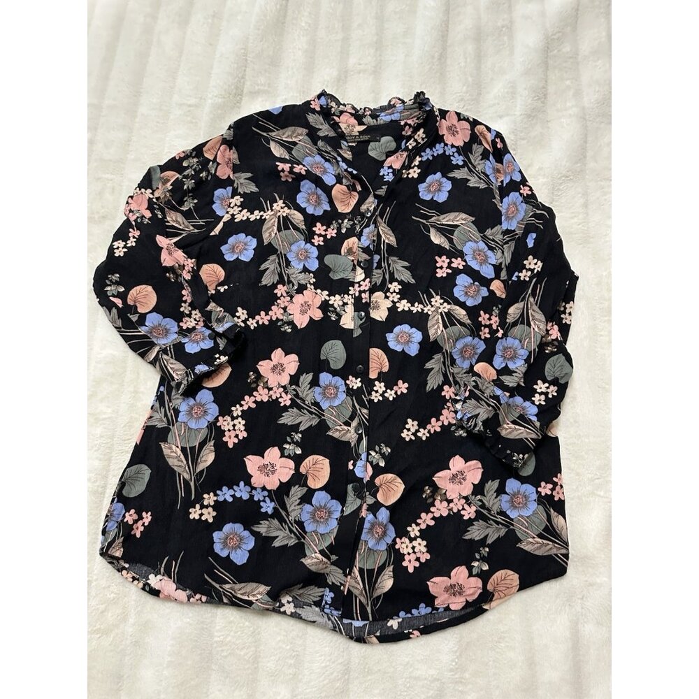 Body & Soul Black Floral Long Sleeve Size M